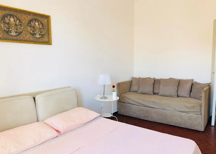 The Gate To Cinque Terre Affittacamere La Spezia